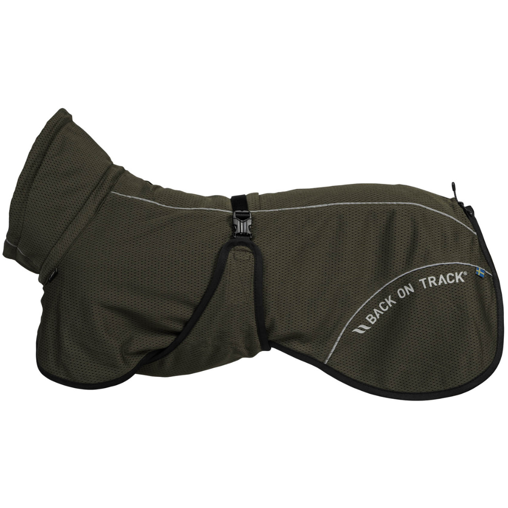 Back On Track Bay Mesh Coat High Set Tail 70