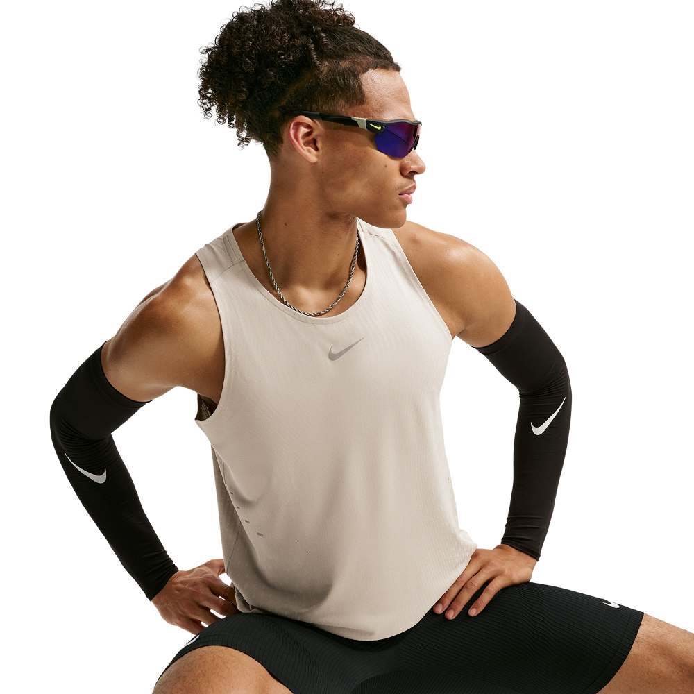 Nike M's Stride Aero-Fit Running Tank Top Cream Ii/Sail/Reflective Silv